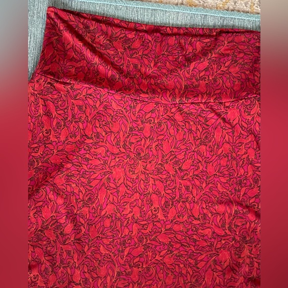 LuLaRoe A Line Midi Skirt Size Medium - Picture 4 of 7
